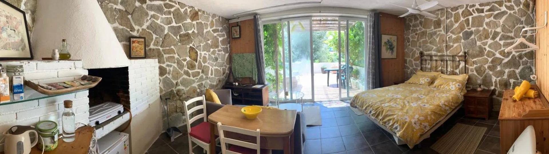 Estudio Limonero En Sant Cebria De Vallalta Apartment
